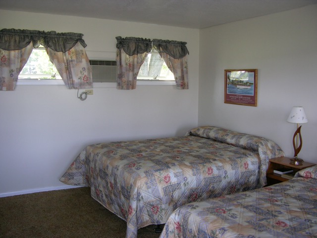 Front Motel #'s 101-106 Interior