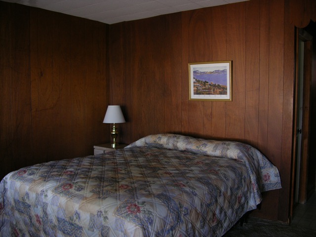 Front Motel #'s 111-115 Interior