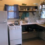 12 - kitchen.jpg