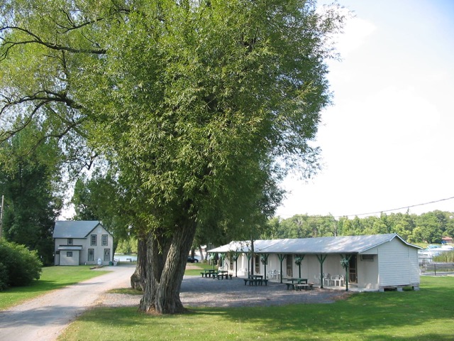 River Motel